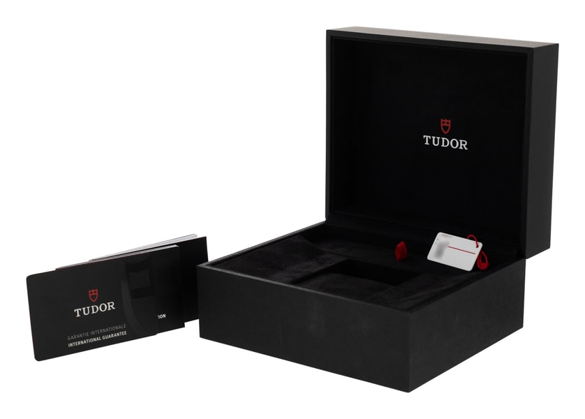 Tudor Black Bay GMT M79833MN-0001